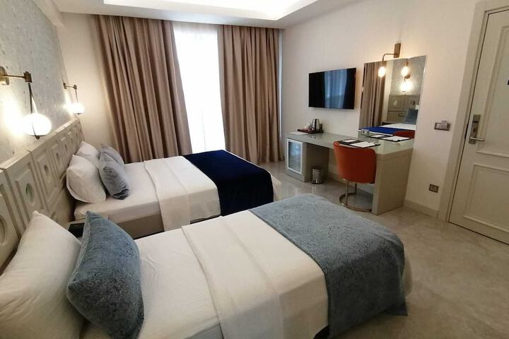 Room 15 of 85