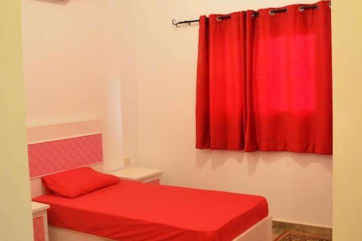 Room 22 of 108