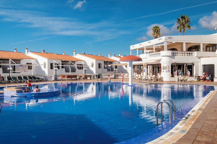 Pool Hotel