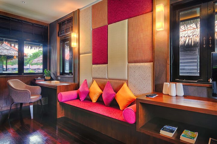 Guest Lobby