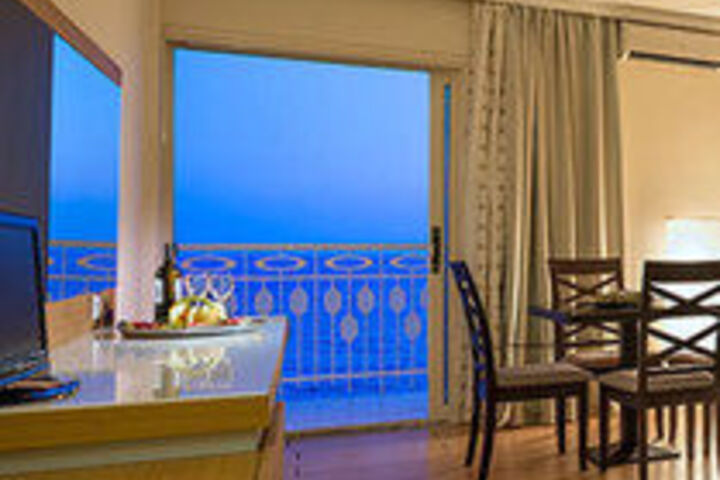 Room 30 of 54