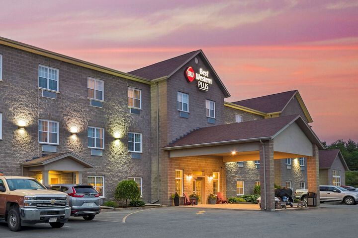Hotel 46 of 47