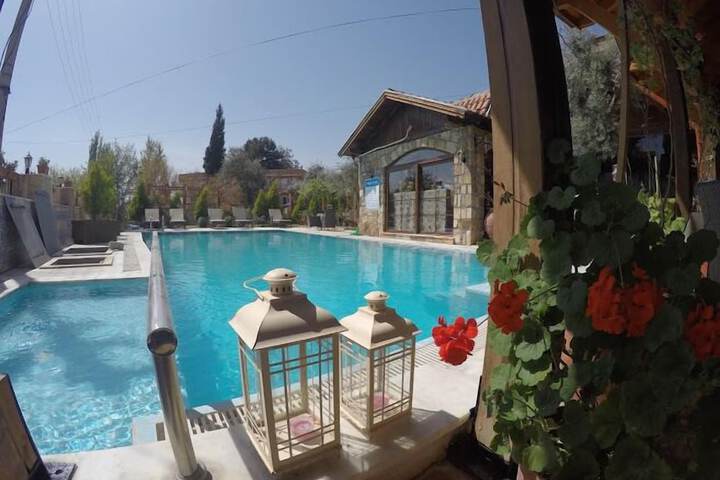 Pool 48 of 73