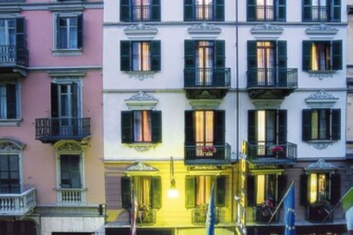 Front of property - evening/night