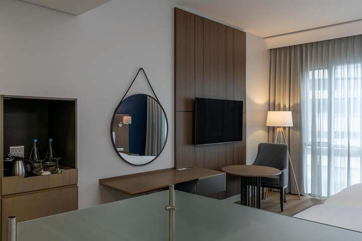 Room 90 of 309