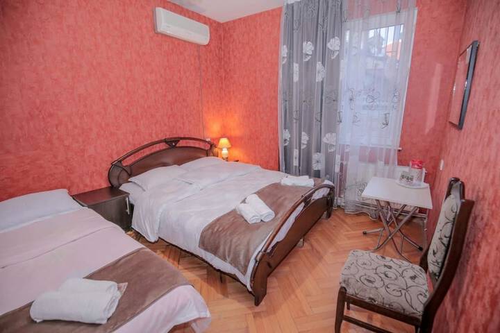 Room 15 of 39