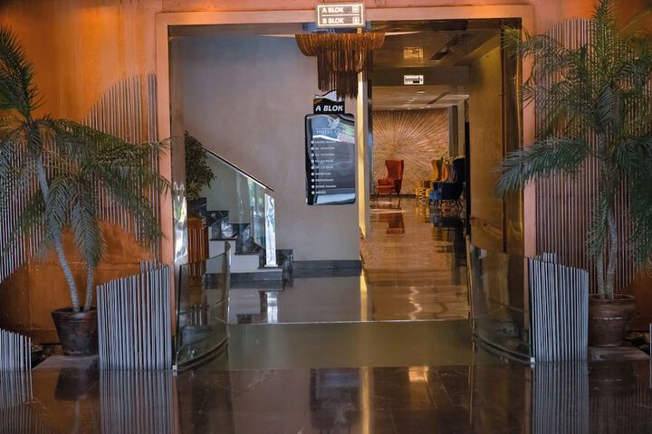 Hotel Interior 5 of 57