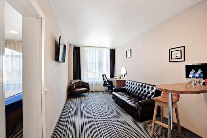 Room 19 of 61