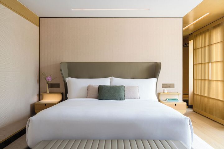 Room 47 of 239