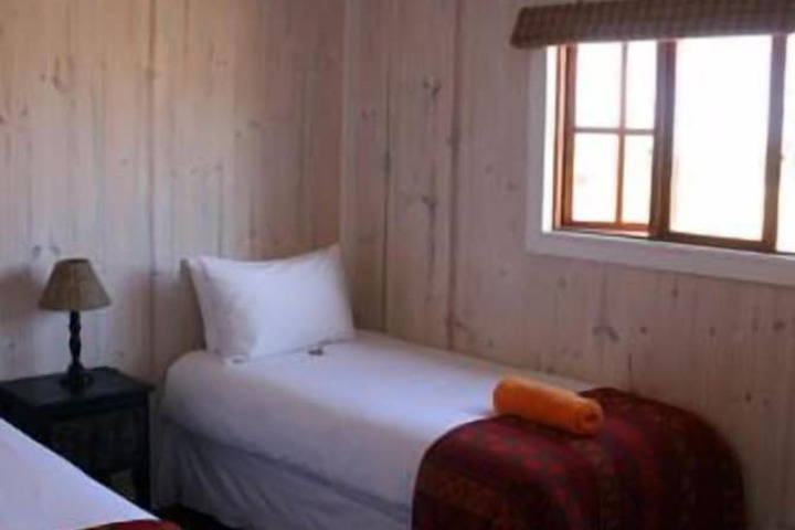 Room 3 of 14