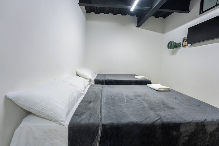 Room 19 of 72