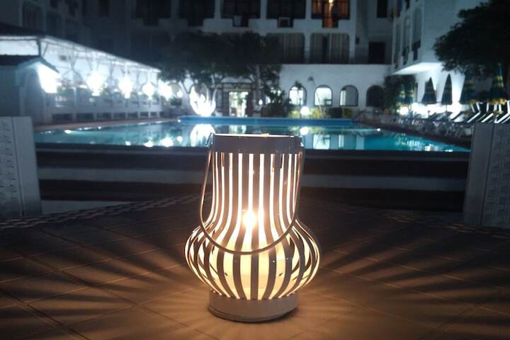 Hotel with Pool