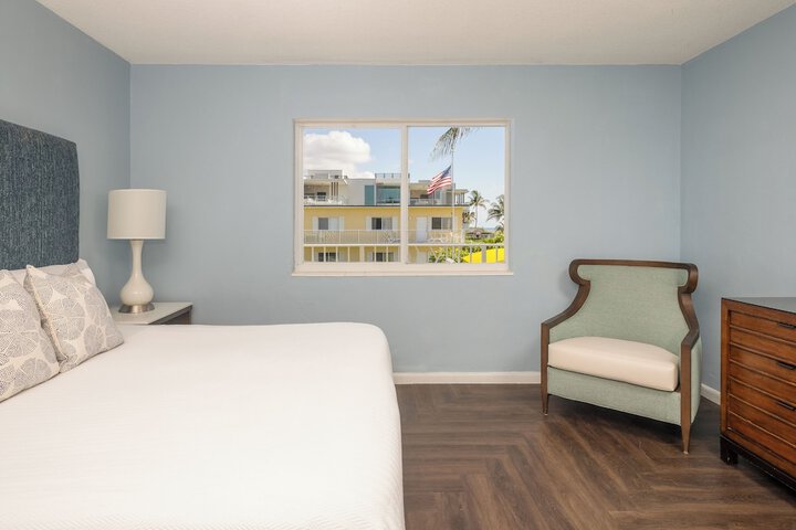 Room 10 of 41