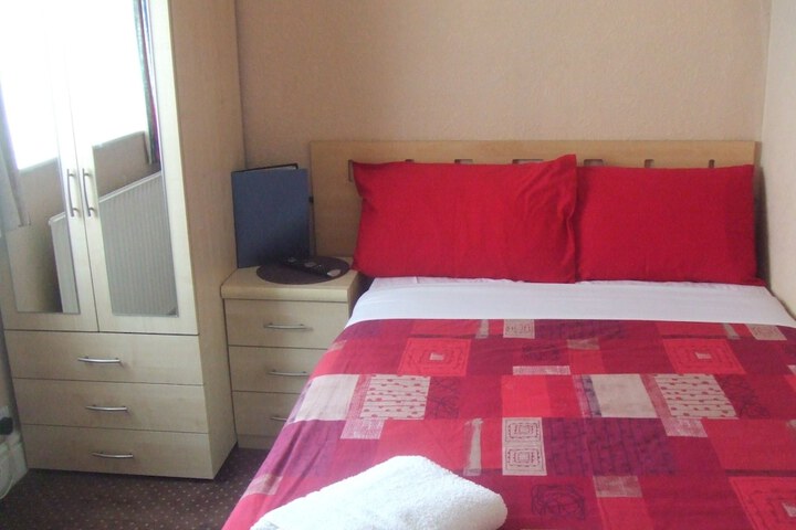 Room 6 of 55