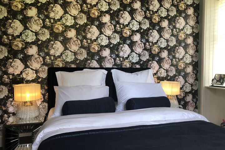 Room 62 of 95