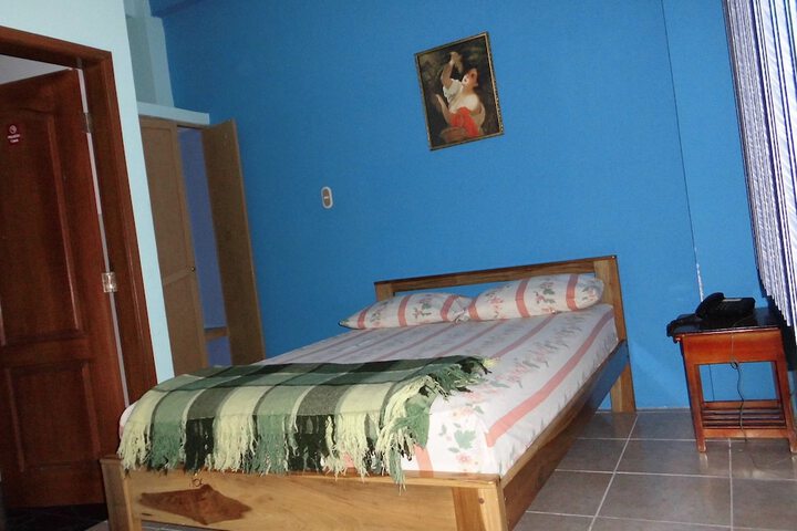 Room 26 of 130