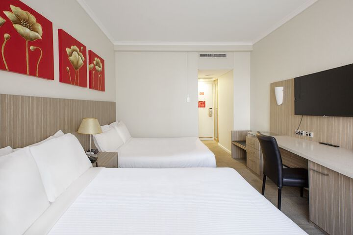 Room 4 of 54