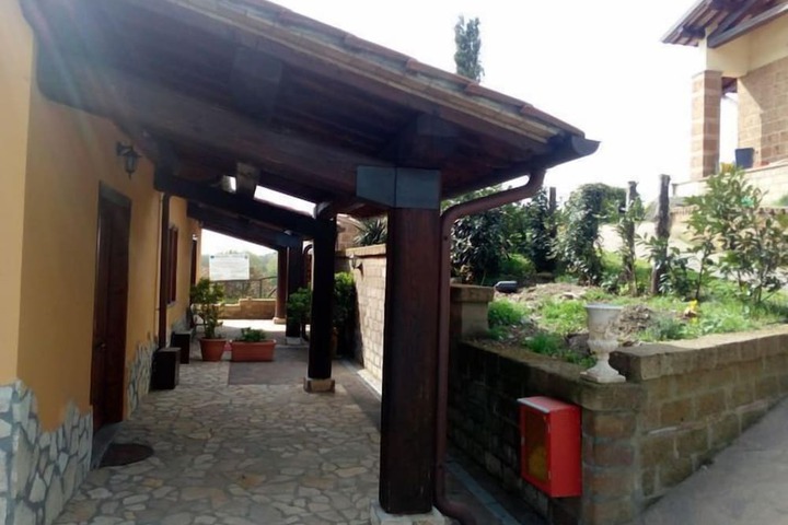 Terrace/Patio 24 of 31