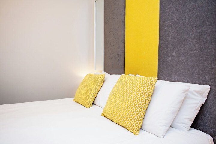 Room 21 of 58