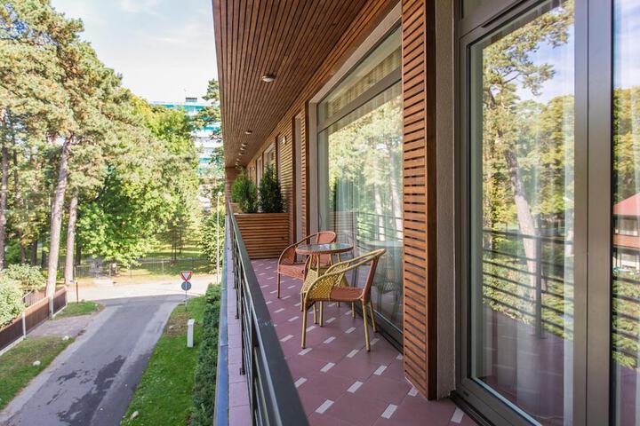 Terrace/Patio 19 of 51