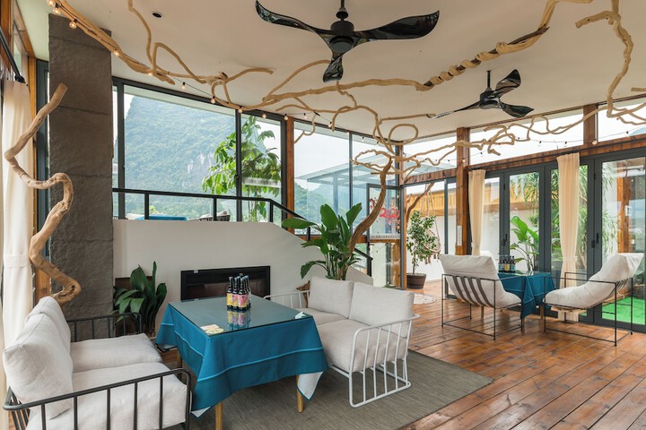 Terrace/Patio 124 of 126