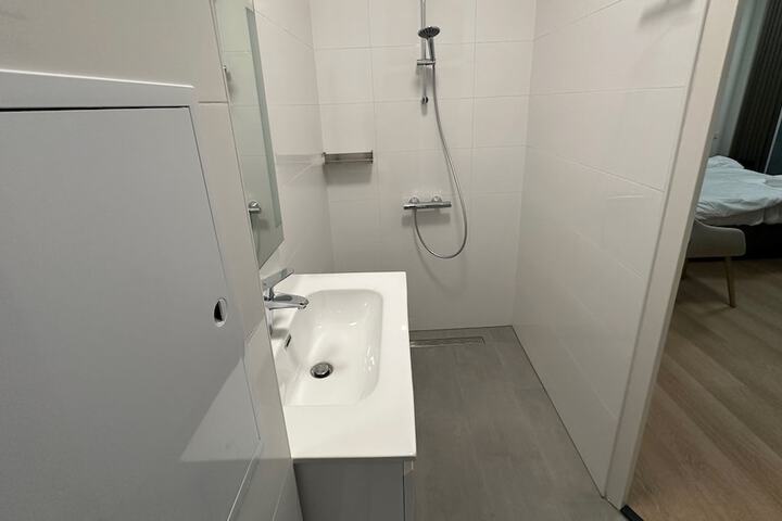 Room 19 of 32