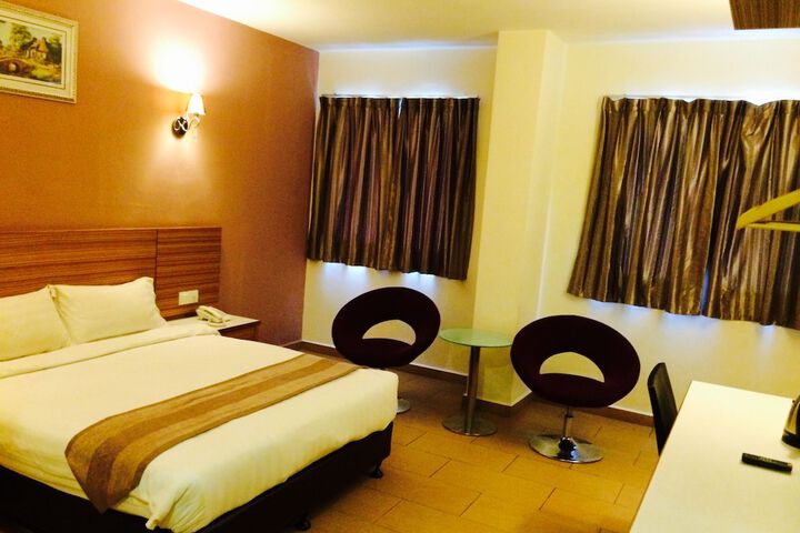 Room 12 of 59
