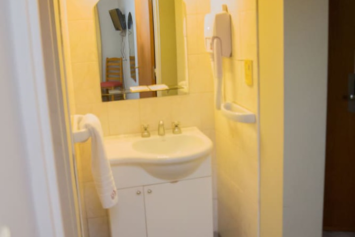Clean Restrooms