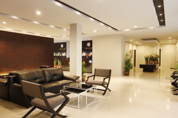 Hotel Interior 3 of 32