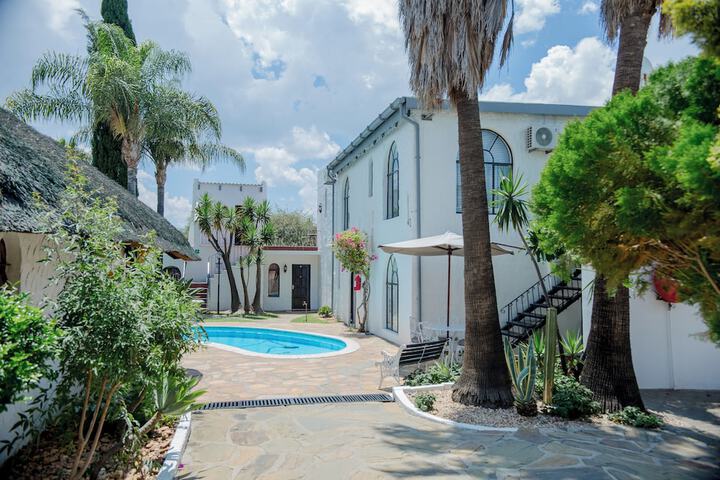 Exterior of Casa Blanca Boutique Hotel Pension
