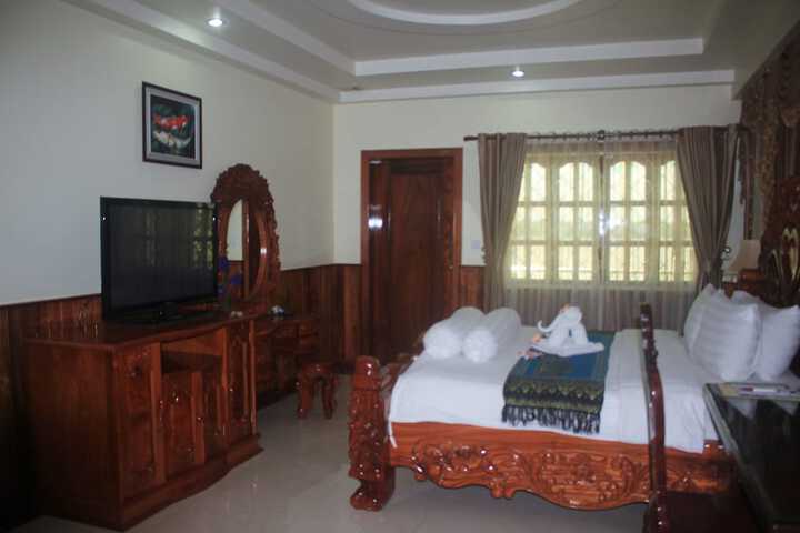 Room 34 of 63