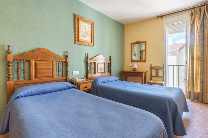 Room 17 of 78