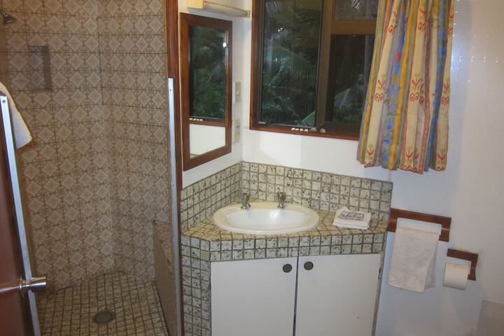 Room 45 of 63