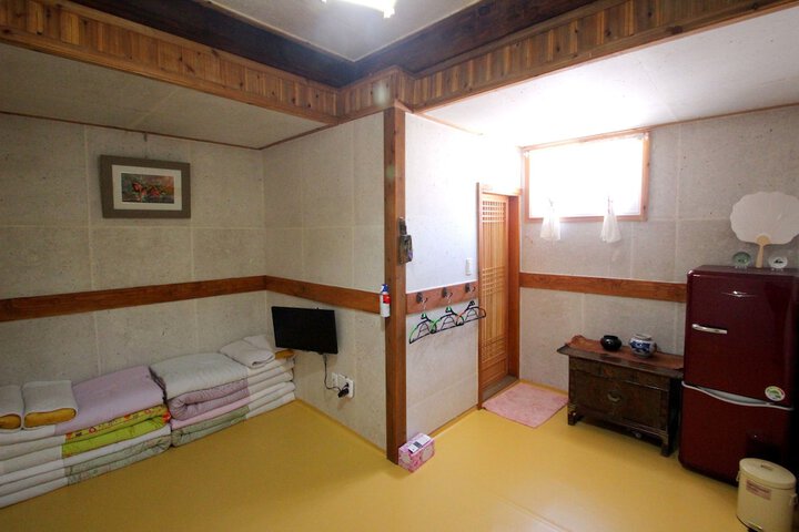 Room 5 of 59