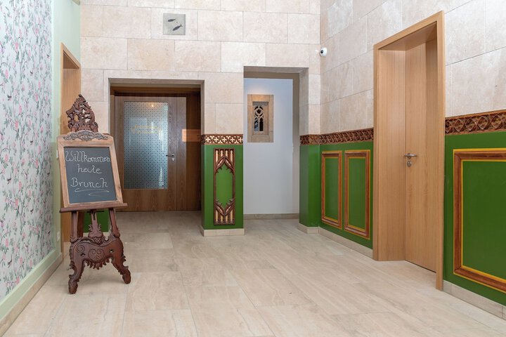 Hotel 2 of 30