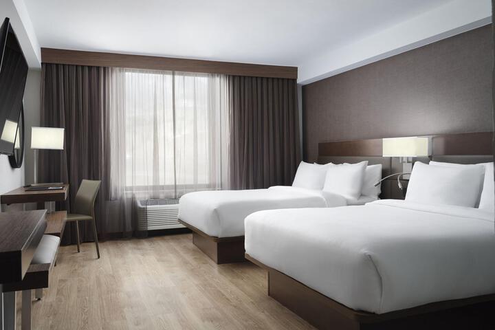 Room 144 of 180