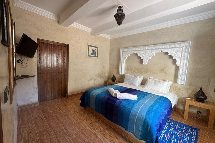 Room 2 of 24