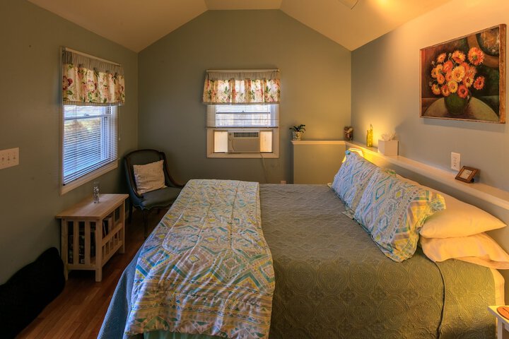 Room 50 of 95