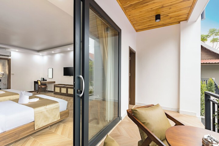 Room 43 of 99