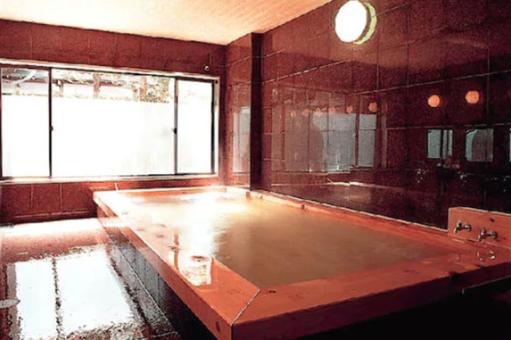 Room 13 of 29