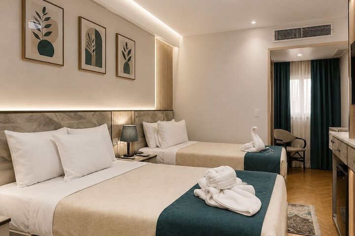 Room 40 of 99