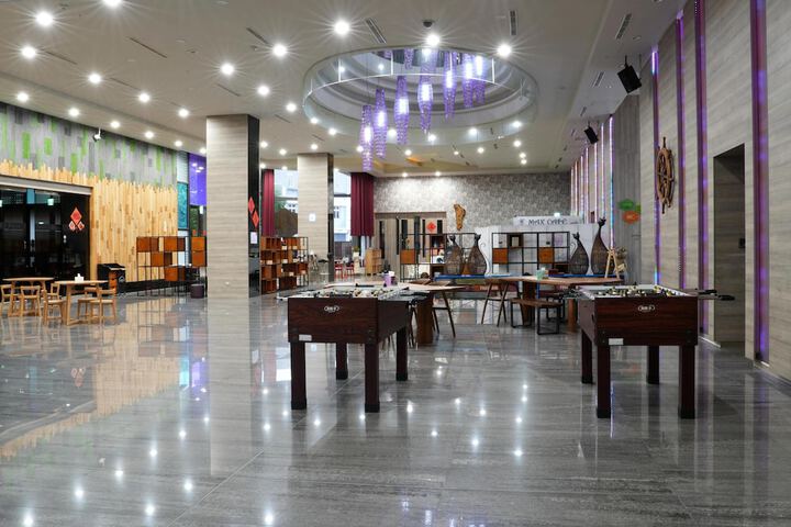 Hotel Interior 10 of 155