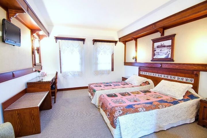 Room 3 of 26