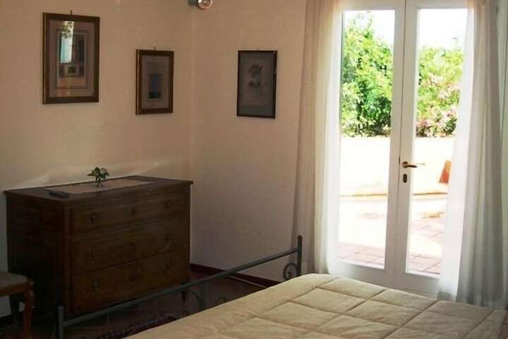 Room 14 of 61