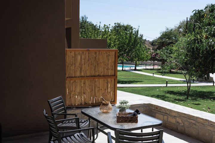 Terrace/Patio 51 of 132