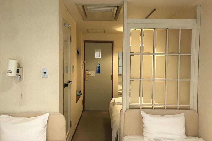 Room 32 of 139