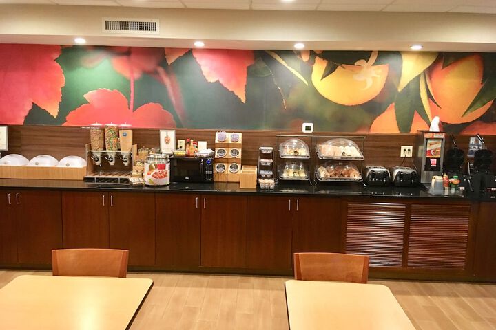 Breakfast buffet