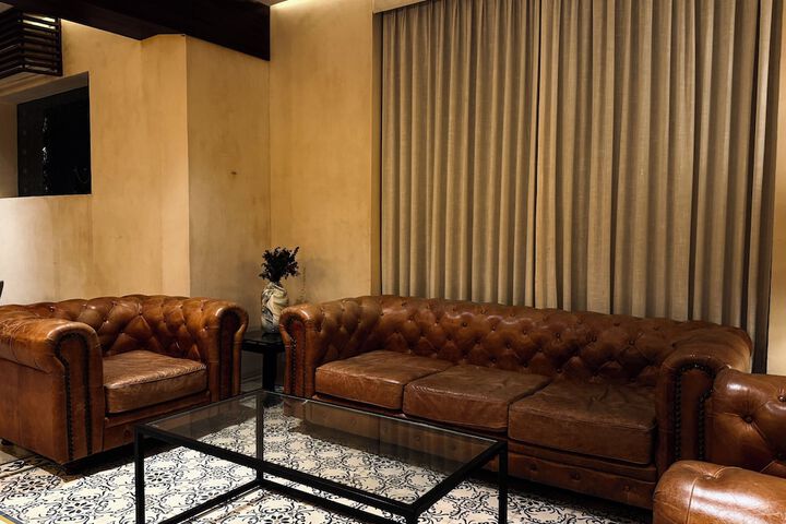 Hotel Interior 4 of 160