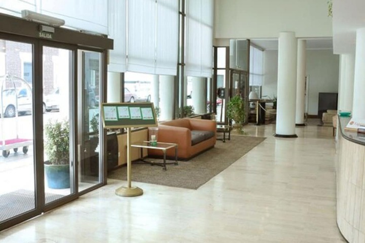 Hotel Interior 4 of 28