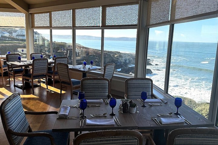 Dining 171 of 240